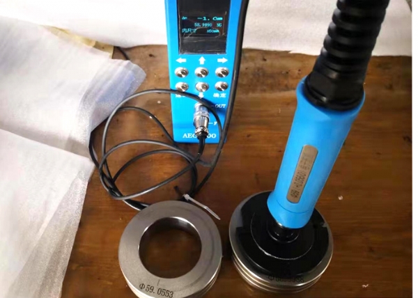 电子塞规和电感量仪